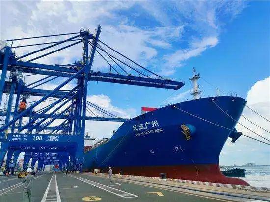 泛亞航運特種貨物物流實現(xiàn)新突破，助力國內貿易高效發(fā)展