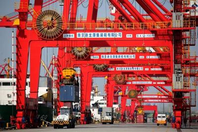 南京港 深耕“大通道”，提升長江黃金水道國內貿易“含金量”